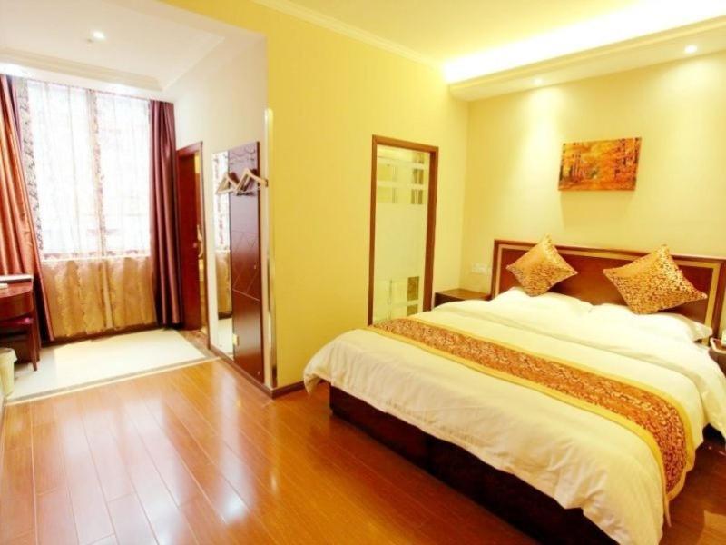 Greentree Inn Shanghai Hongqiao Metro Station Express Hotel Exterior foto